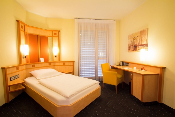 Imagen de la habitación del Hotel Rio, Karlsruhe. Foto 8