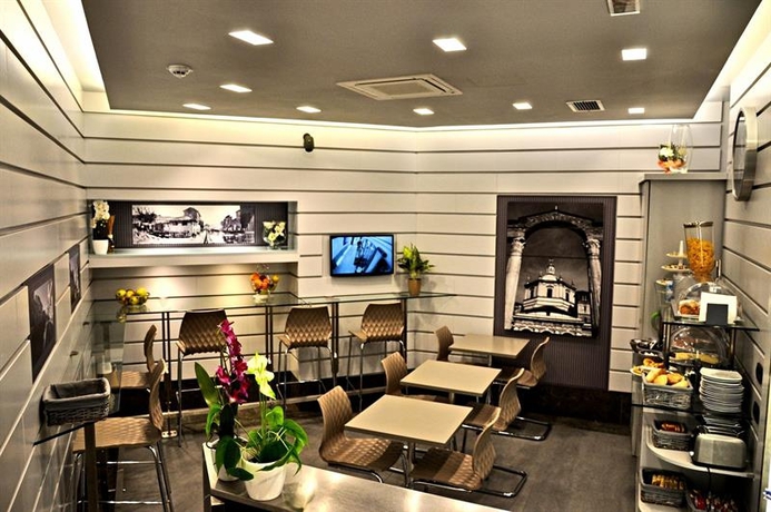 Imagen general del Hotel Rio, Milán. Foto 5