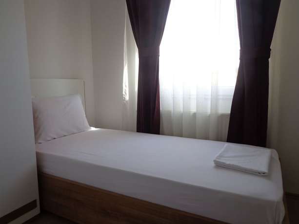 Imagen de la habitación del Hotel Rio, Pristina. Foto 4