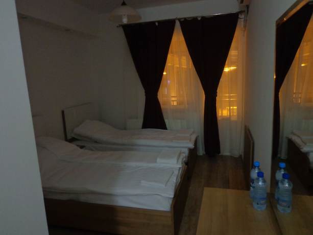Imagen de la habitación del Hotel Rio, Pristina. Foto 8