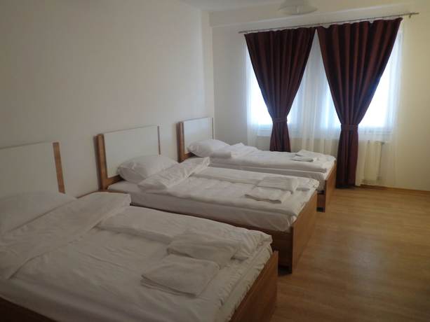 Imagen de la habitación del Hotel Rio, Pristina. Foto 10