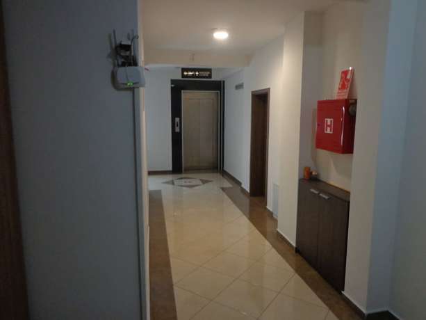Imagen de los interiores del Hotel Rio, Pristina. Foto 20