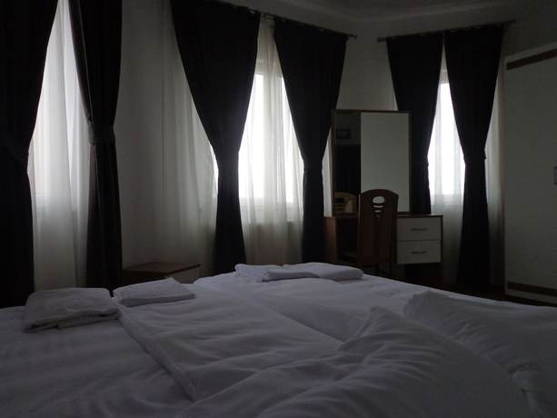 Imagen de la habitación del Hotel Rio, Pristina. Foto 13