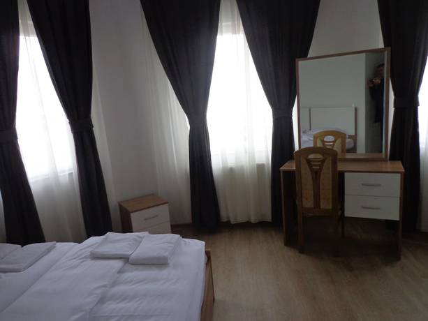 Imagen de la habitación del Hotel Rio, Pristina. Foto 16