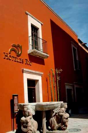 Imagen de los exteriores del Hotel Rio Queretaro. Foto 4