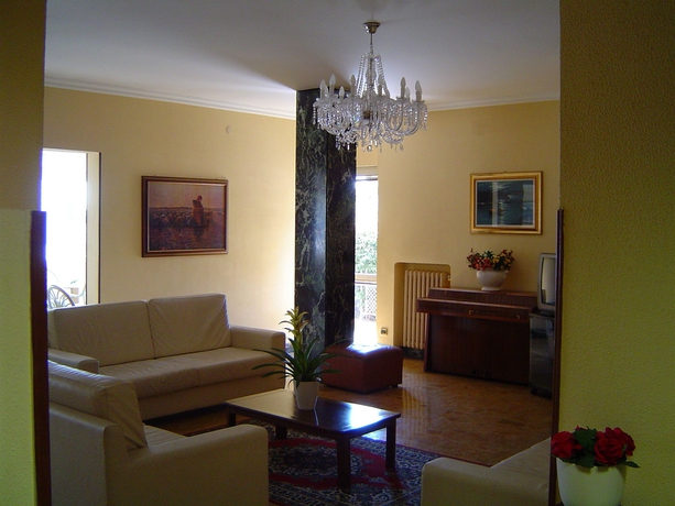 Imagen de los interiores del Hotel Rio, San Remo. Foto 9