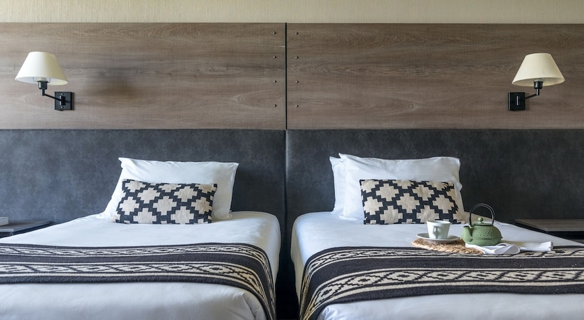 Imagen de la habitación del Hotel Rio Serrano + Spa. Foto 11