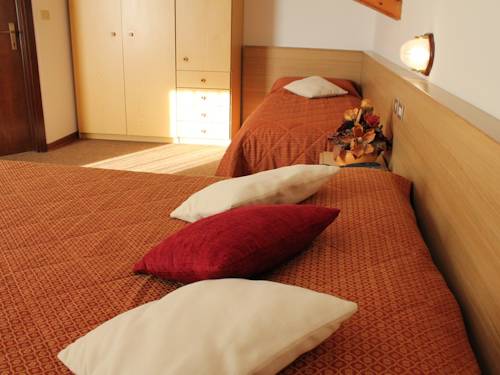 Imagen de la habitación del Hotel Rio, Strembo. Foto 8
