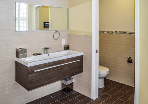 Imagen de la habitación del Hotel Rio Vista Suites. Foto 7
