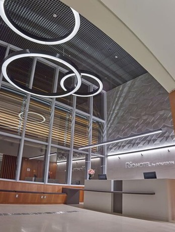 Imagen de los interiores del Hotel Rio by Bourbon Campinas. Foto 17