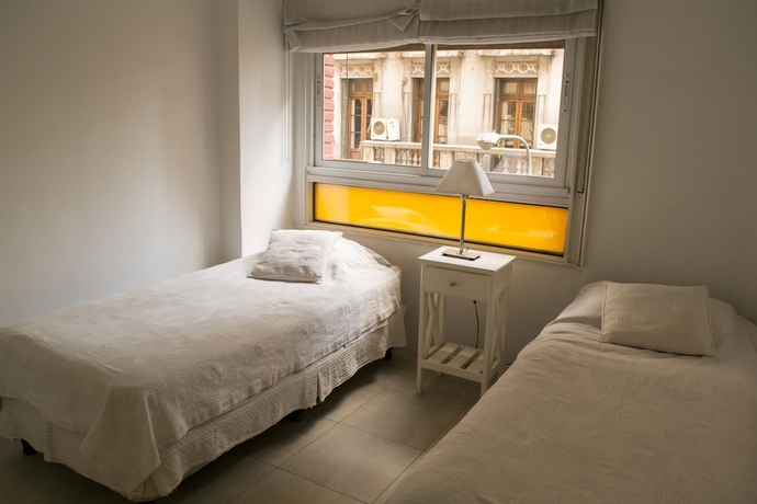 Imagen de la habitación del Hotel Riobamba 489 By Castillo Argentina. Foto 3