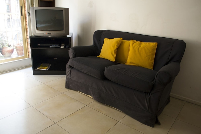 Imagen de la habitación del Hotel Riobamba 489 By Castillo Argentina. Foto 5