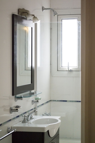 Imagen de la habitación del Hotel Riobamba 489 By Castillo Argentina. Foto 18