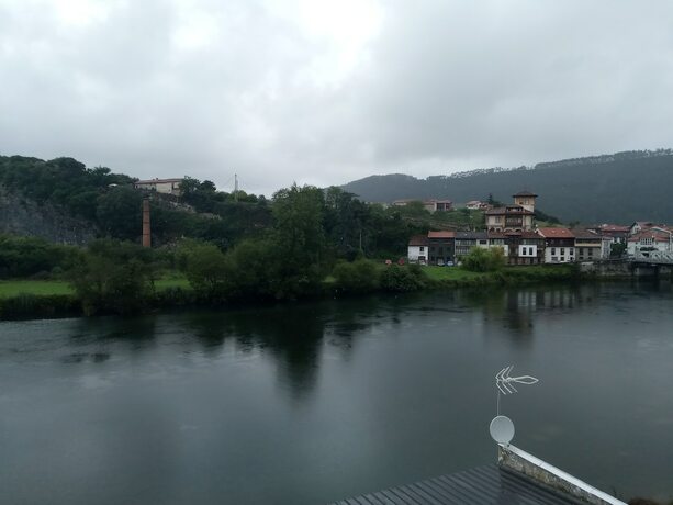 Imagen general del Hotel Riodeva. Foto 8