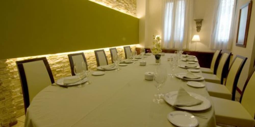 Imagen del bar/restaurante del Hotel Rioja. Foto 8