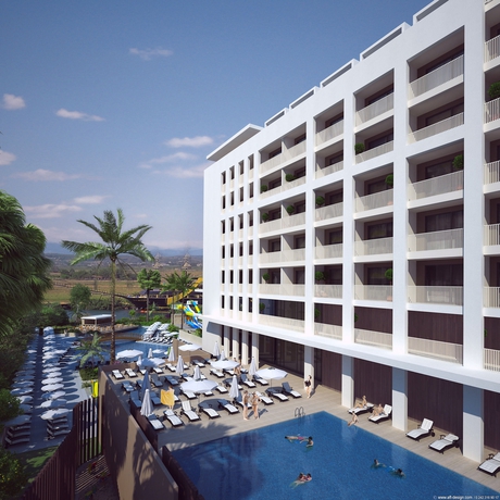 Imagen de la piscina del Hotel Riolavitas Spa and Resort. Foto 16