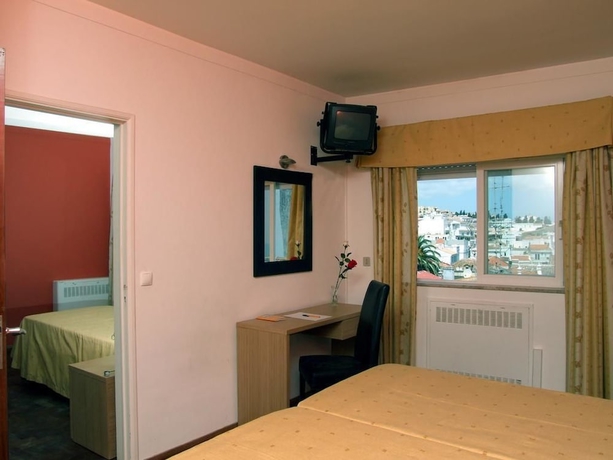 Imagen de la habitación del Hotel Riomar. Foto 5