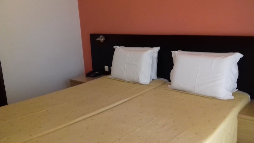 Imagen de la habitación del Hotel Riomar. Foto 7