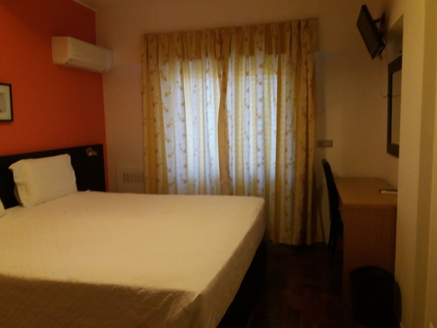 Imagen de la habitación del Hotel Riomar. Foto 19