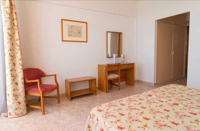 Imagen de la habitación del Hotel Riomar, Ibiza, A Tribute Portfolio. Foto 6