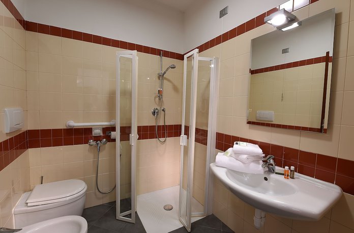 Imagen de la habitación del Hotel Rioverde. Foto 11