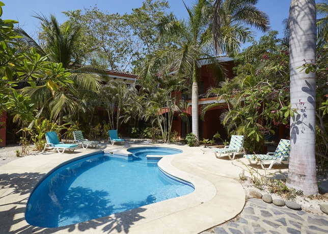 Imagen de la piscina del Hotel Ripjack Inn. Foto 12