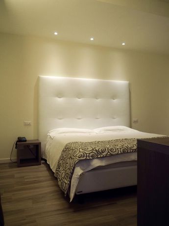 Imagen de la habitación del Hotel Riposo. Foto 7