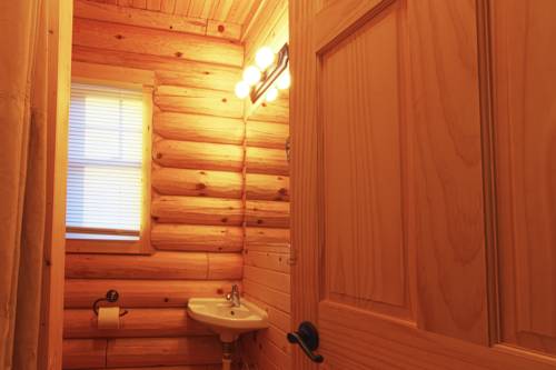 Imagen de la habitación del Hotel Rippling River Resort. Foto 3