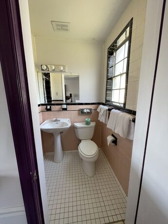 Imagen general del Hotel Rips Country Inn. Foto 1