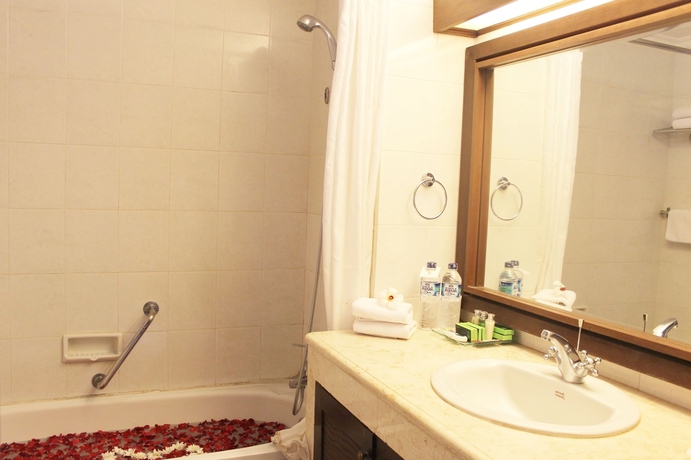 Imagen de la habitación del Hotel Risata Bali Resort y Spa. Foto 13