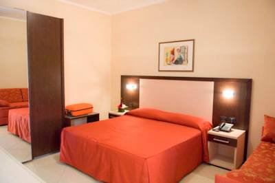 Imagen de la habitación del Hotel Risberg. Foto 6