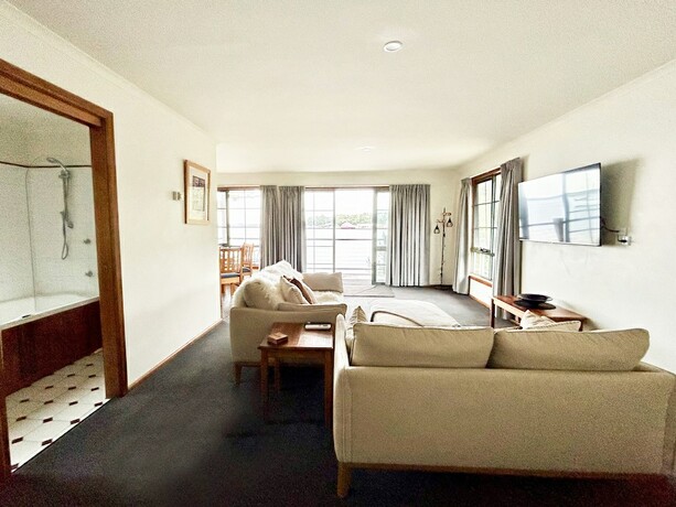 Imagen de la habitación del Hotel Risby Cove. Foto 17