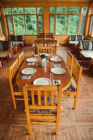 Imagen del bar/restaurante del Hotel Rishi Palace. Foto 8