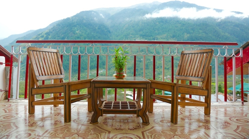 Imagen de los interiores del Hotel Rishi Palace. Foto 16