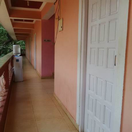 Imagen de los interiores del Hotel Rishi Prasad. Foto 20