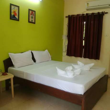 Imagen de la habitación del Hotel Rishi Prasad. Foto 13