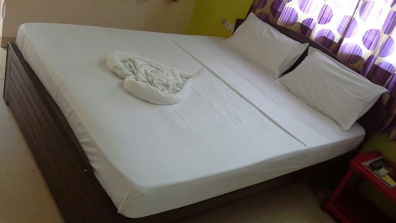 Imagen de la habitación del Hotel Rishi Prasad. Foto 14