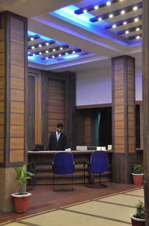 Imagen de los interiores del Hotel Rishi Regency, Jabalpur. Foto 16