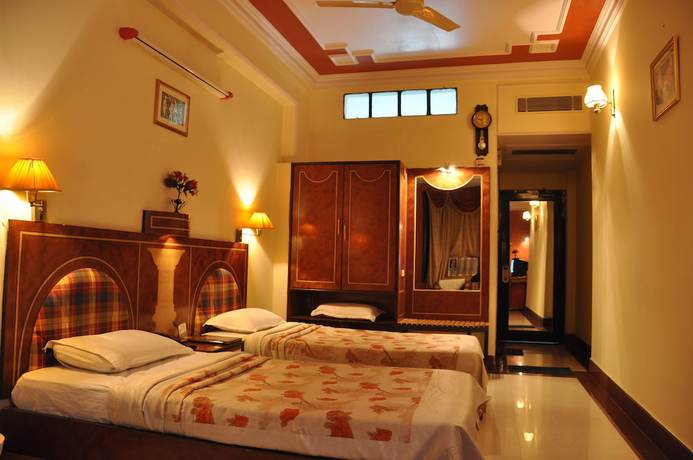 Imagen de la habitación del Hotel Rishi Regency, Jabalpur. Foto 9