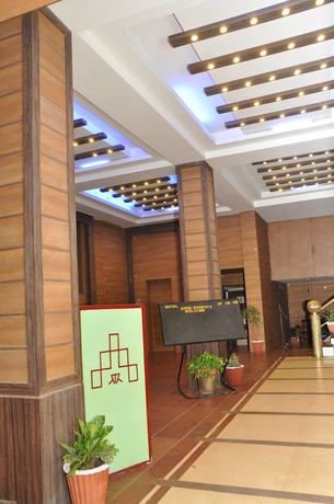 Imagen de los interiores del Hotel Rishi Regency, Jabalpur. Foto 20