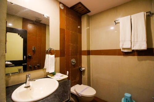 Imagen general del Hotel Rishi Regency, Jabalpur. Foto 7