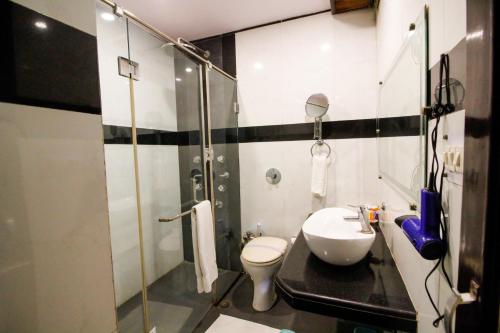 Imagen general del Hotel Rishi Regency, Jabalpur. Foto 13