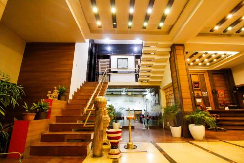Imagen general del Hotel Rishi Regency, Jabalpur. Foto 17