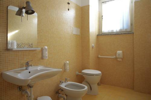 Imagen de la habitación del Hotel Risi. Foto 2