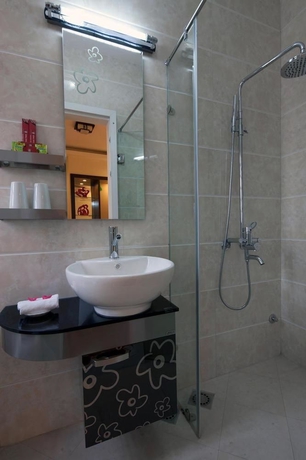 Imagen de la habitación del Hotel Rising Dragon Legend. Foto 12