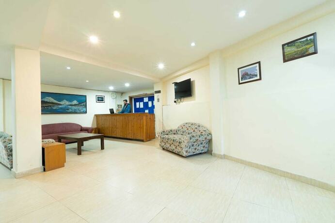 Imagen general del Hotel Rising Star. Foto 1