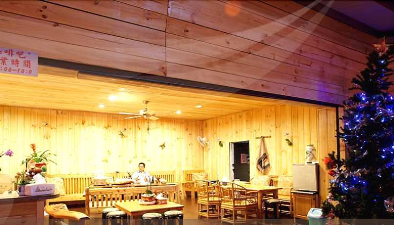 Imagen del bar/restaurante del Hotel Rising Sun Hotel, Beinan. Foto 3