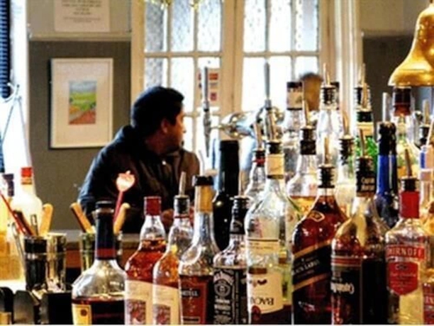 Imagen del bar/restaurante del Hotel Rising Sun Hotel. Foto 6