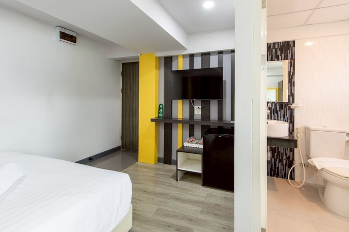 Imagen de la habitación del Hotel Riski Residence Bangbuathong. Foto 3