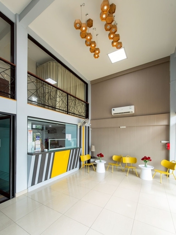 Imagen de los interiores del Hotel Riski Residence Bangbuathong. Foto 15